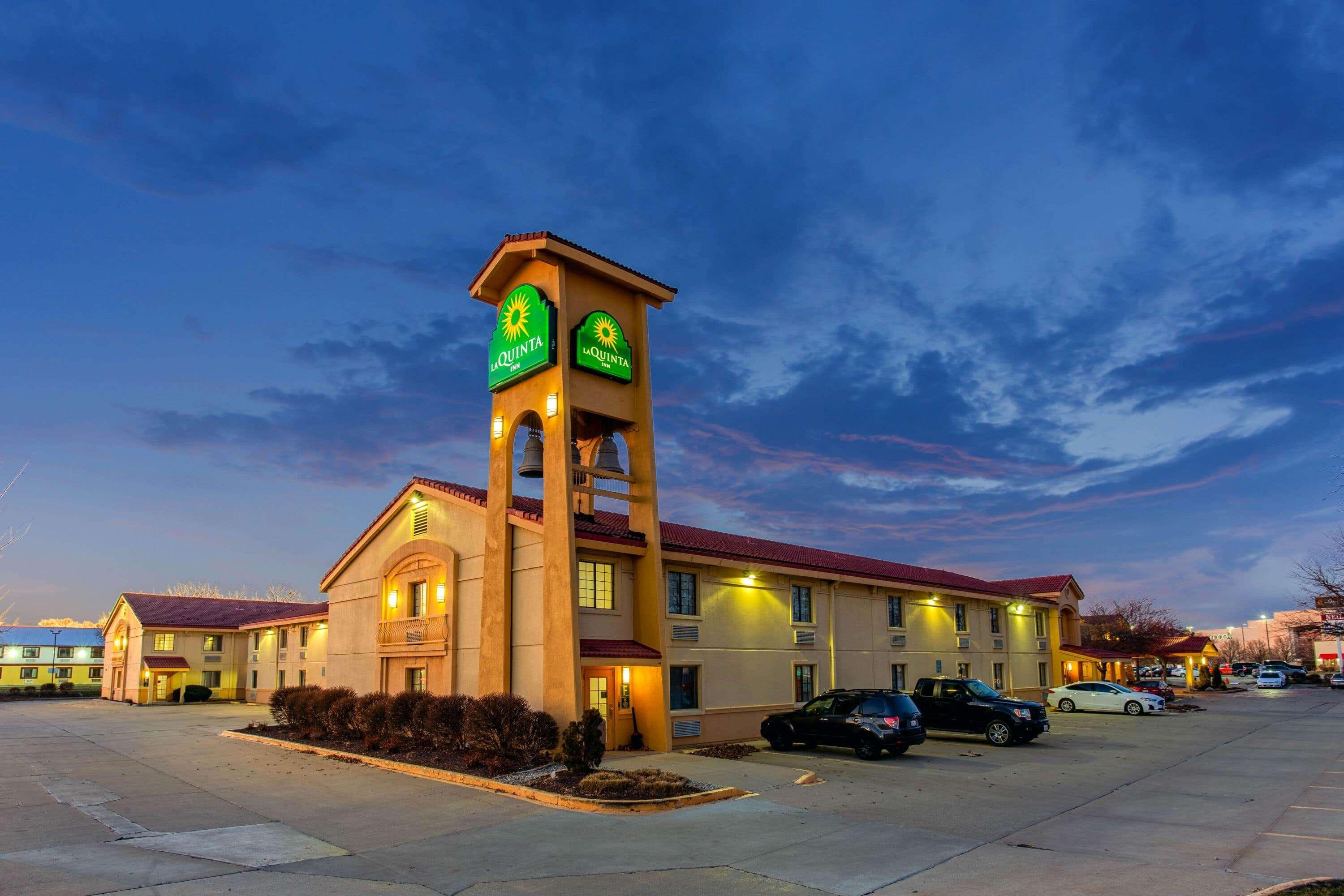 La Quinta Inn By Wyndham Champaign Exteriér fotografie