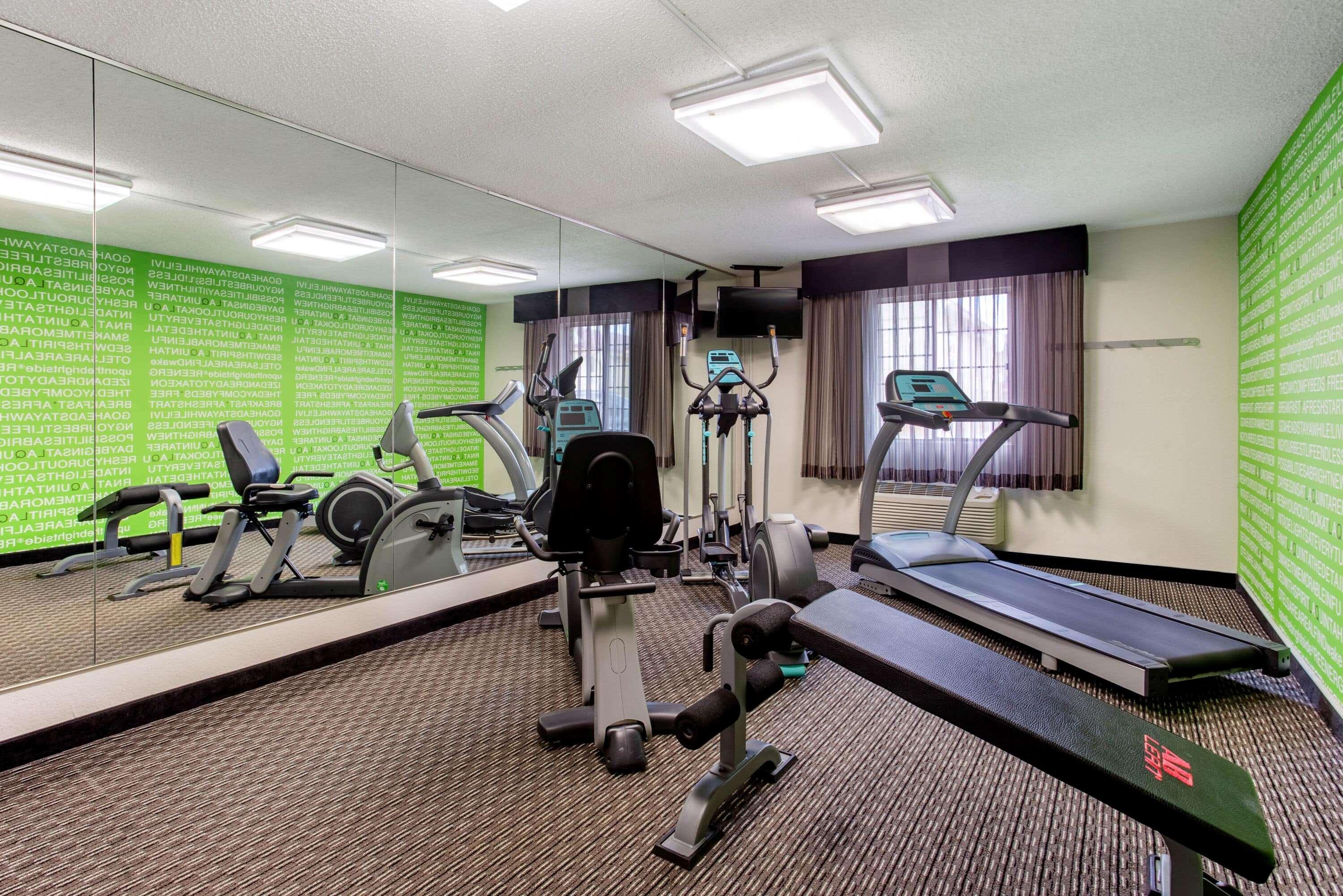 La Quinta Inn By Wyndham Champaign Exteriér fotografie